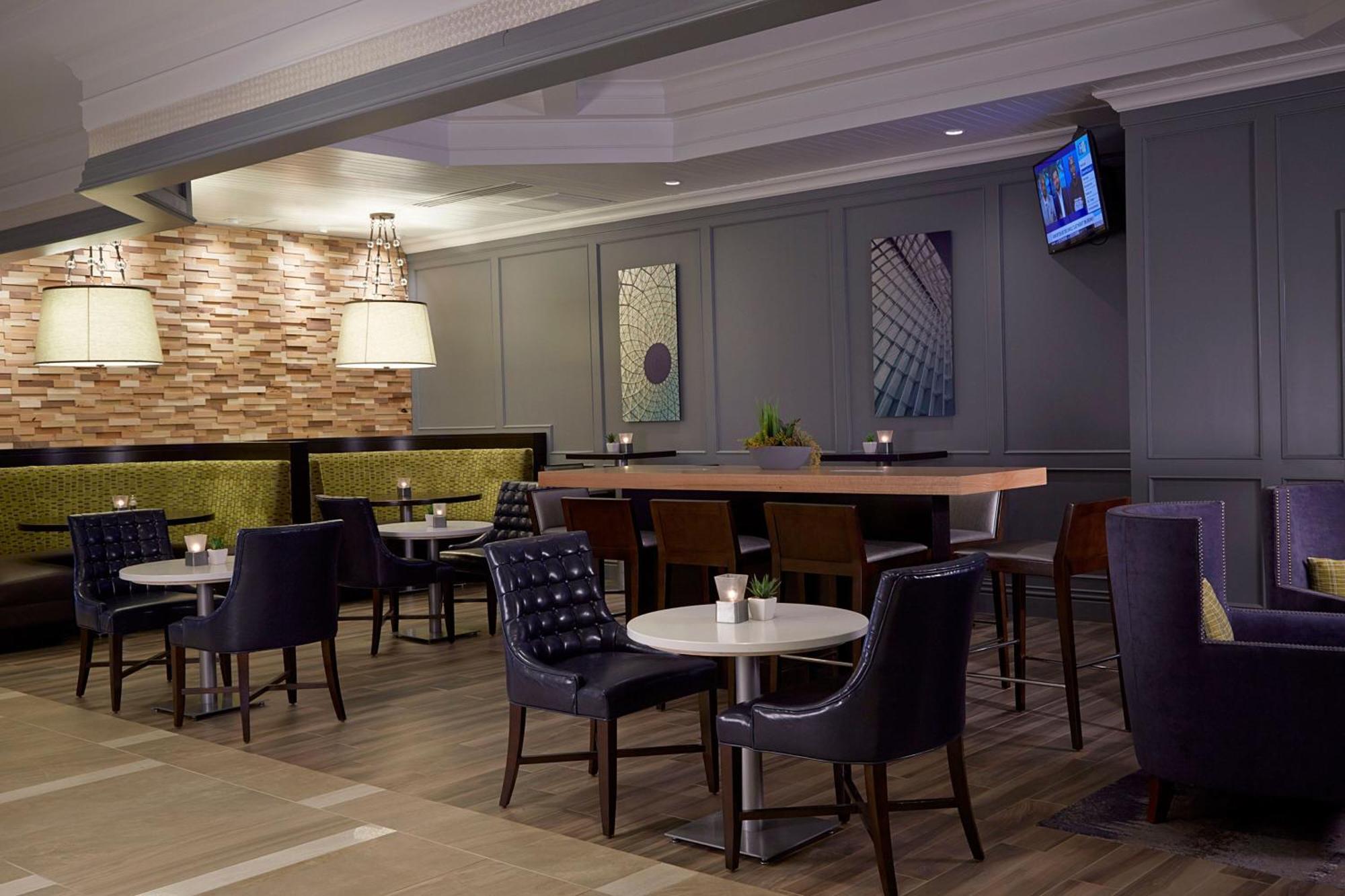 Hotel Milwaukee Marriott West à Waukesha Extérieur photo