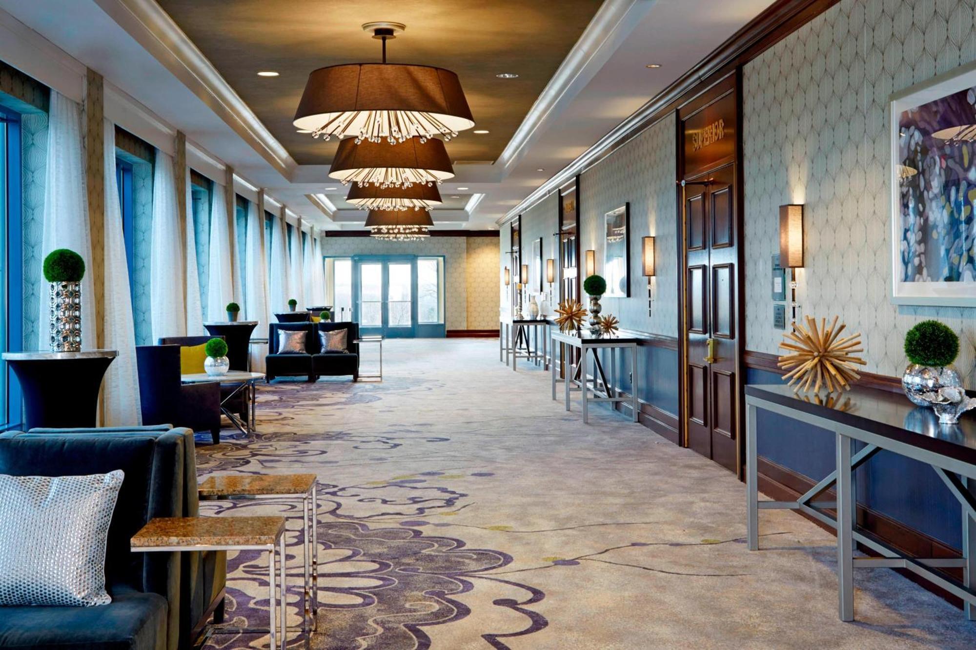 Hotel Milwaukee Marriott West à Waukesha Extérieur photo